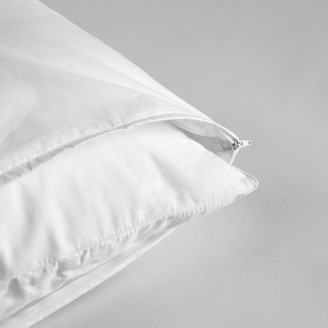Xleep Microspring/Down Display Pillow
