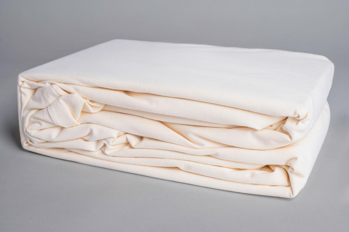 Organic Cotton Waterproof Mattress Protector by Sleep & Beyond