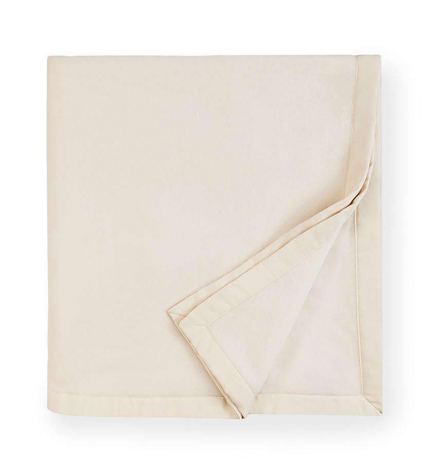 Blankets Savoy Blanket by Sferra King 120x94 Sferra