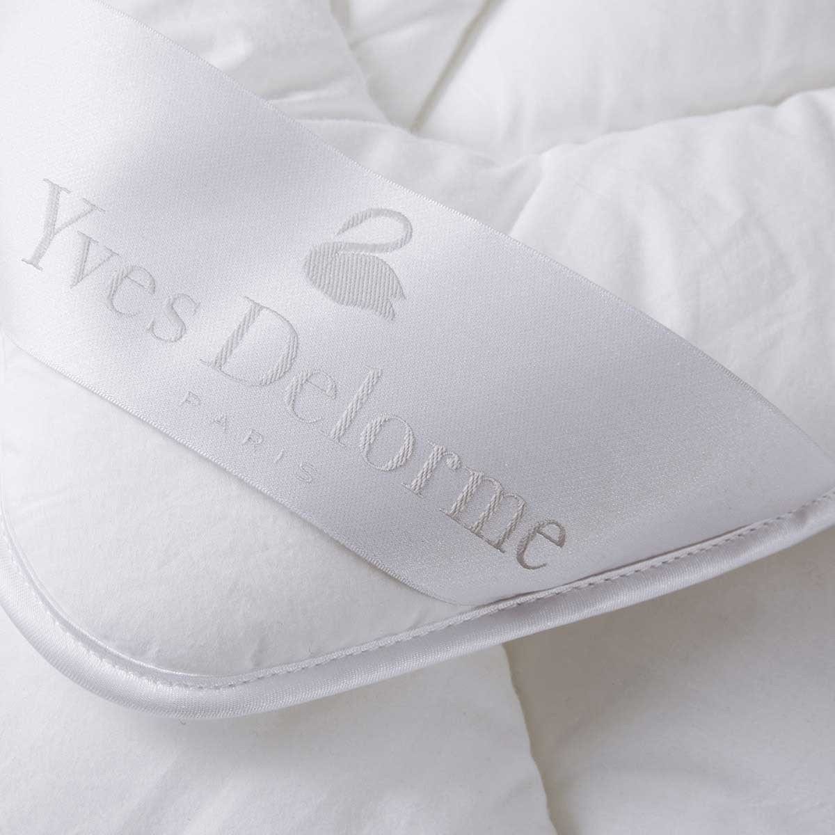 Comforters Actuel (Anti-Allergy) Comforter by Yves Delorme Yves Delorme
