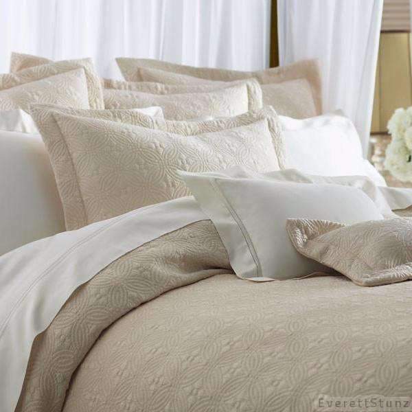 Coverlets Lucia Coverlet Peacock Alley