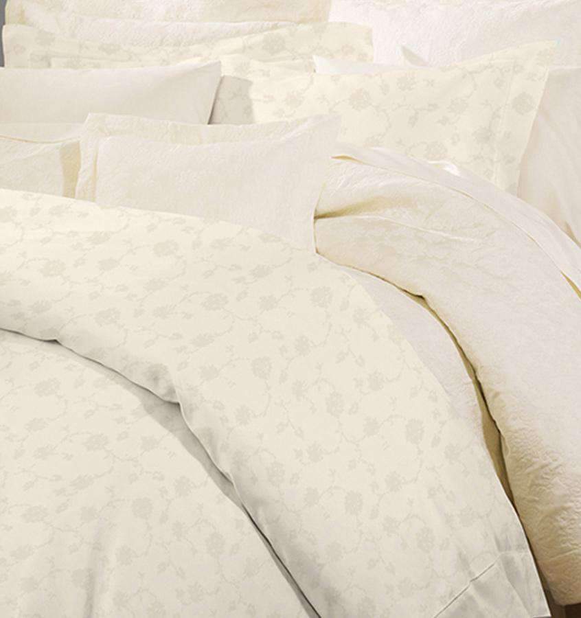 Fitted Sheets Giza 45 Jacquard Fitted Sheet by Sferra Sferra