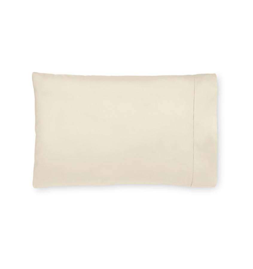 Pillowcases Giotto Pillowcase Pair by Sferra Standard 22x33 / Champagne Sferra